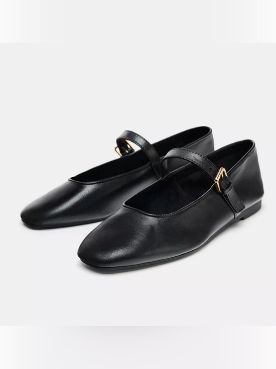 Zara Shoes - Zara Mary Jane Flats with Gold Buckle